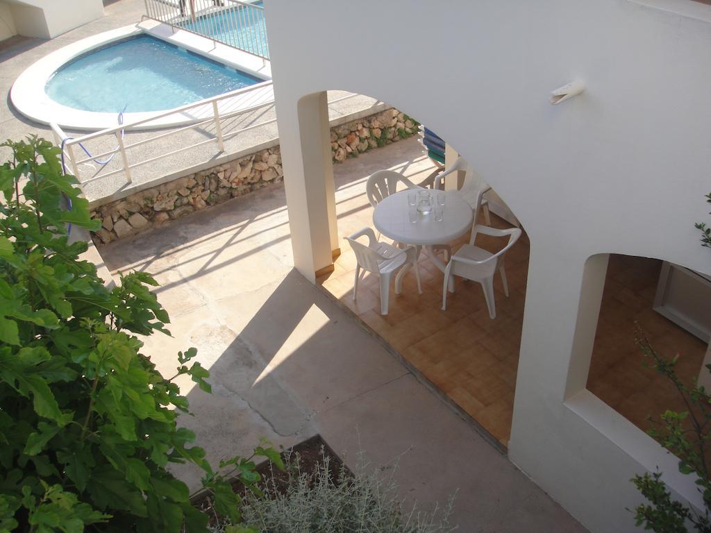 Apartamentos Rayma I-Ii-Iii Cala Blanca  Exterior foto