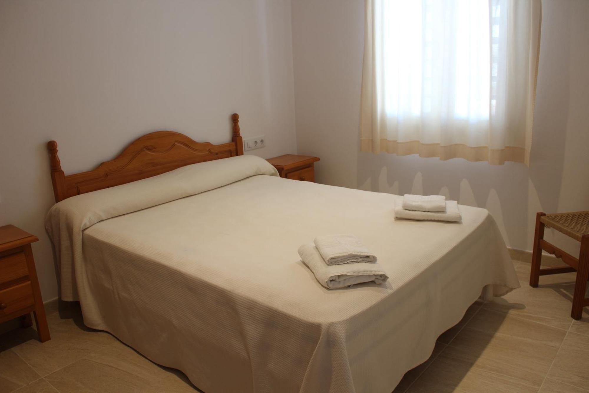 Apartamentos Rayma I-Ii-Iii Cala Blanca  Exterior foto